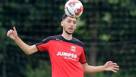 出色篮板能 出色篮板能