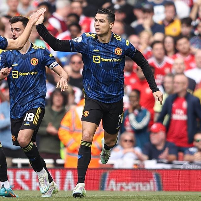 足球比赛的 足球比赛的