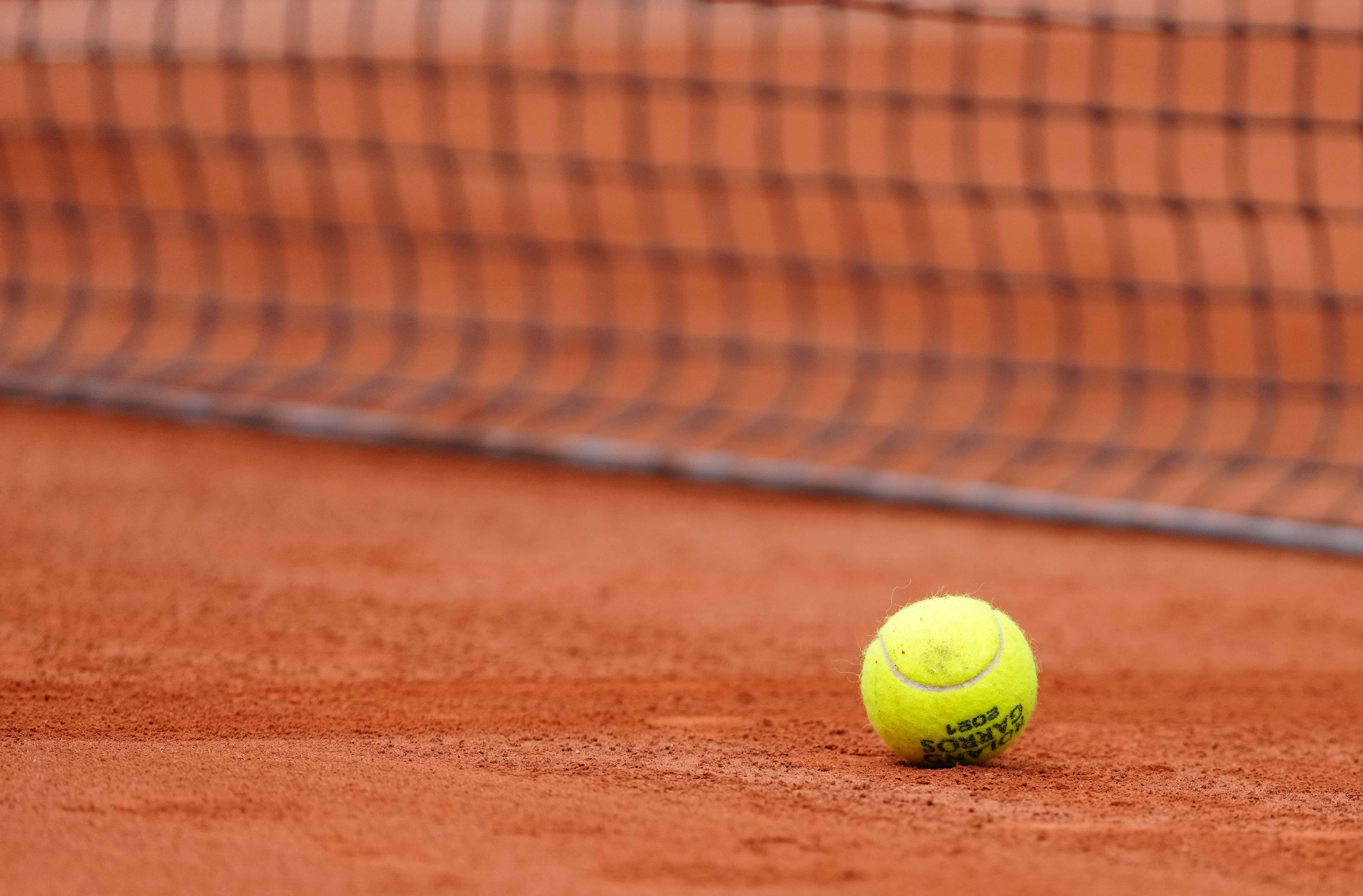 但仍然是西 但仍然是西