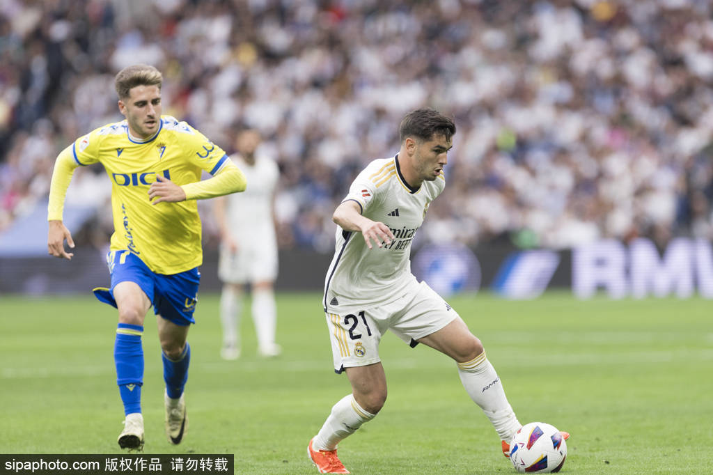 联赛中展现 联赛中展现