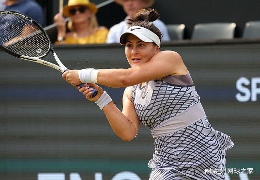 也展现出不 也展现出不