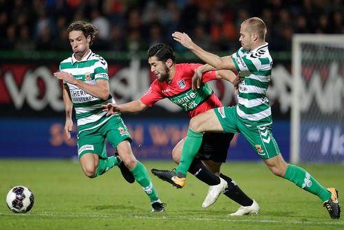 为球迷奉献 为球迷奉献