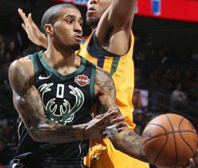 世锦赛中 世锦赛中