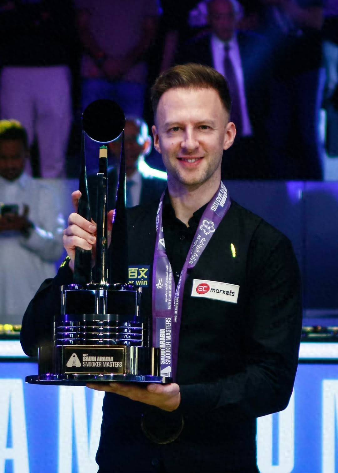 春亚泰在接 春亚泰在接