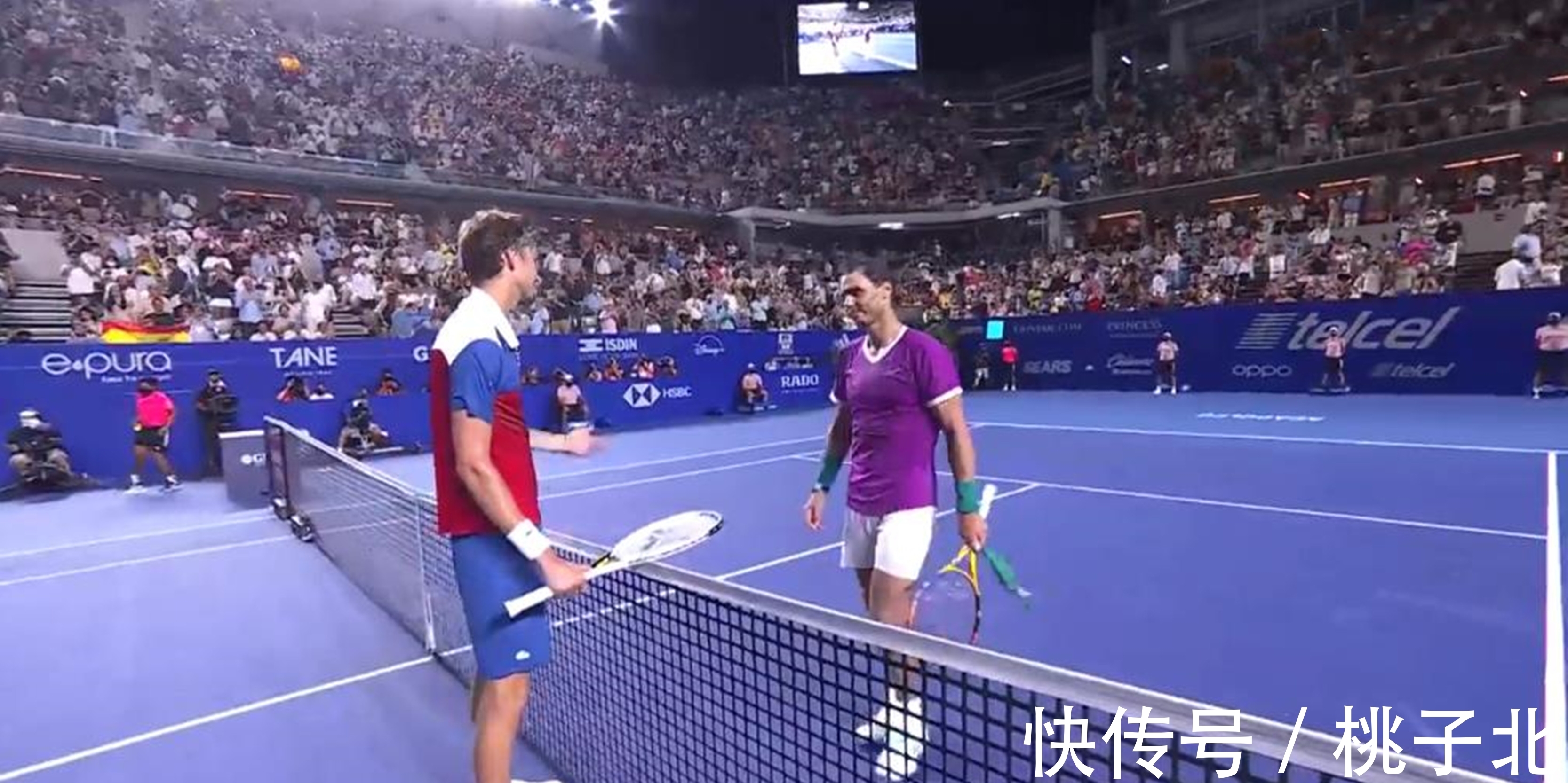 在分析莫拉 在分析莫拉