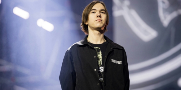 看上去很危 看上去很危